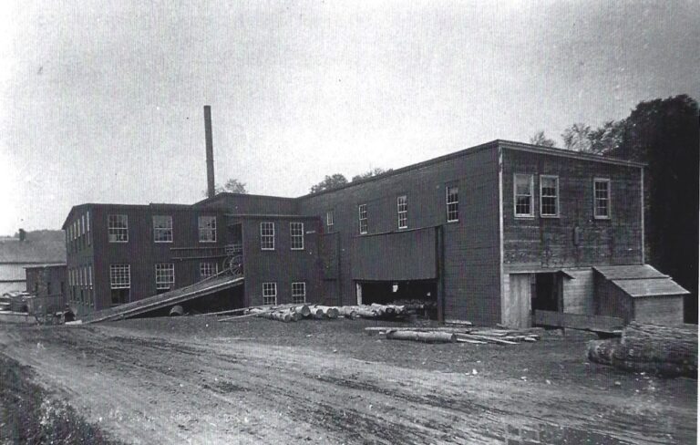 Wilmington Grain & Lumber Co., Formerly Old Red Mill now, Valley Craft Ales. Courtesy of Historical Society of Wilmington